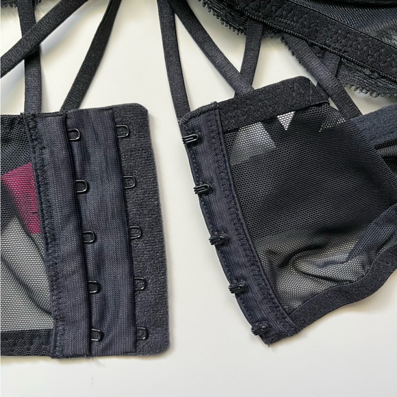 La Senza Black Strapy Lace Push Up Bra 32C - Picture 4 of 6